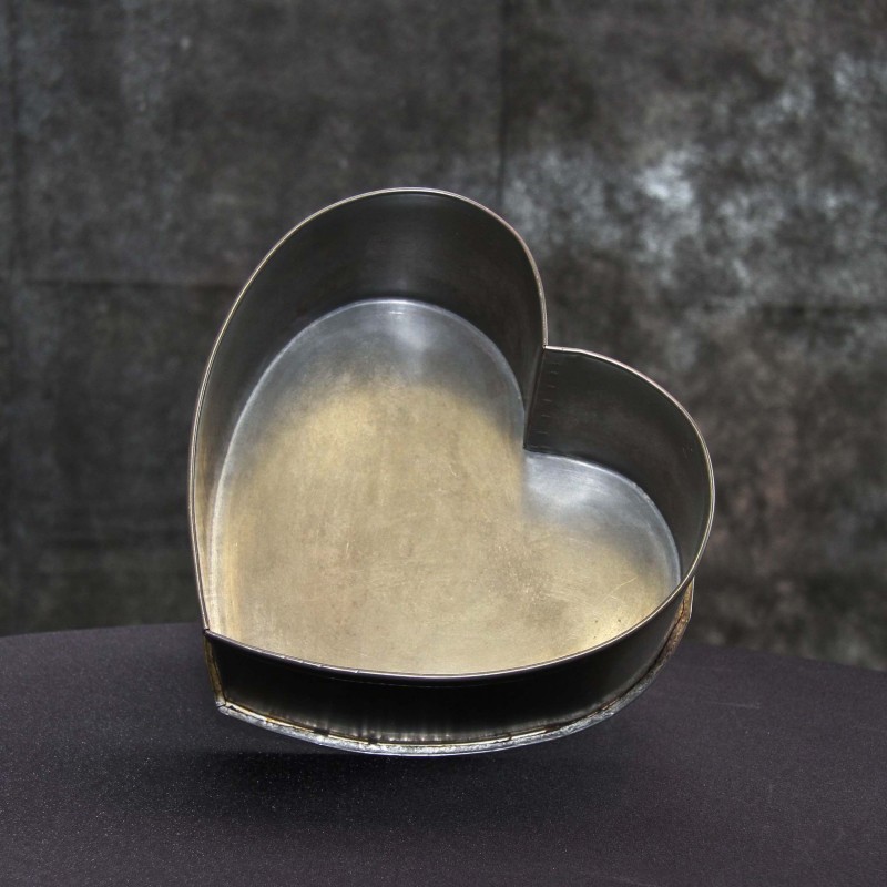 Cake Tins Heart Harrisons HireMaster Wanganui